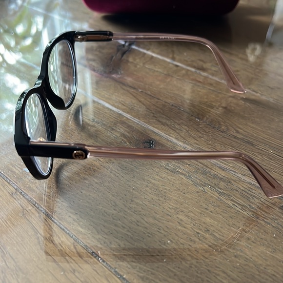 Authentic Never used Gucci Frames - Picture 5 of 5